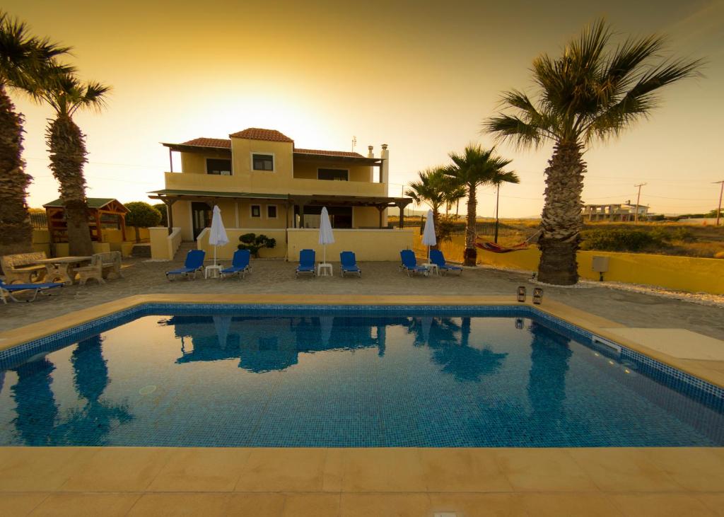 Blue Asteri Villa room 4